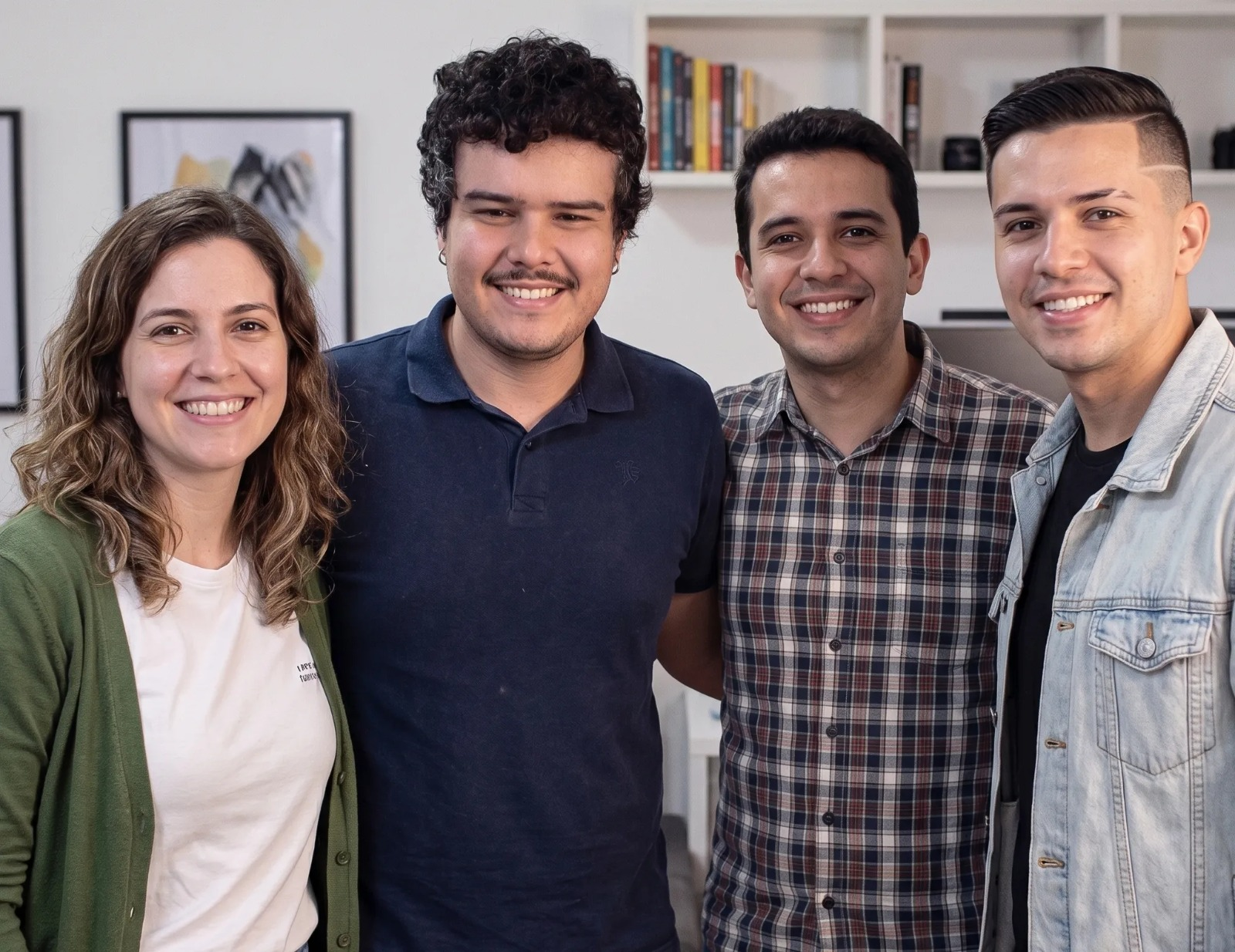 Equipe de professores da Teachers USA sorrindo